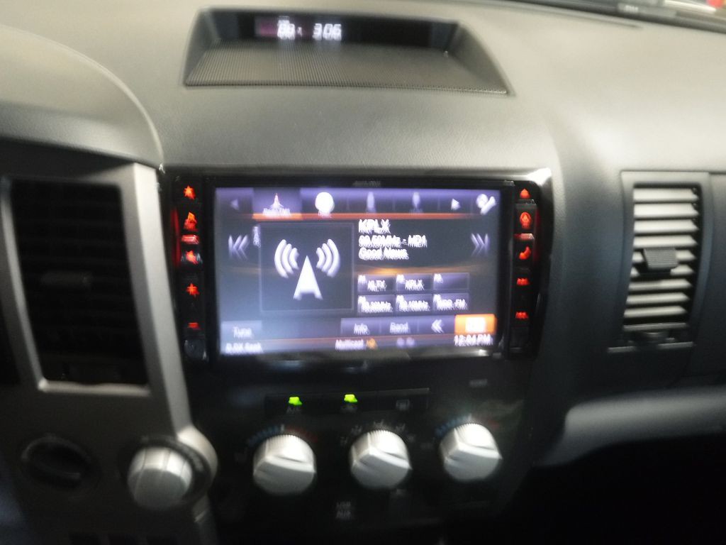 2012 Toyota Tundra Image 33