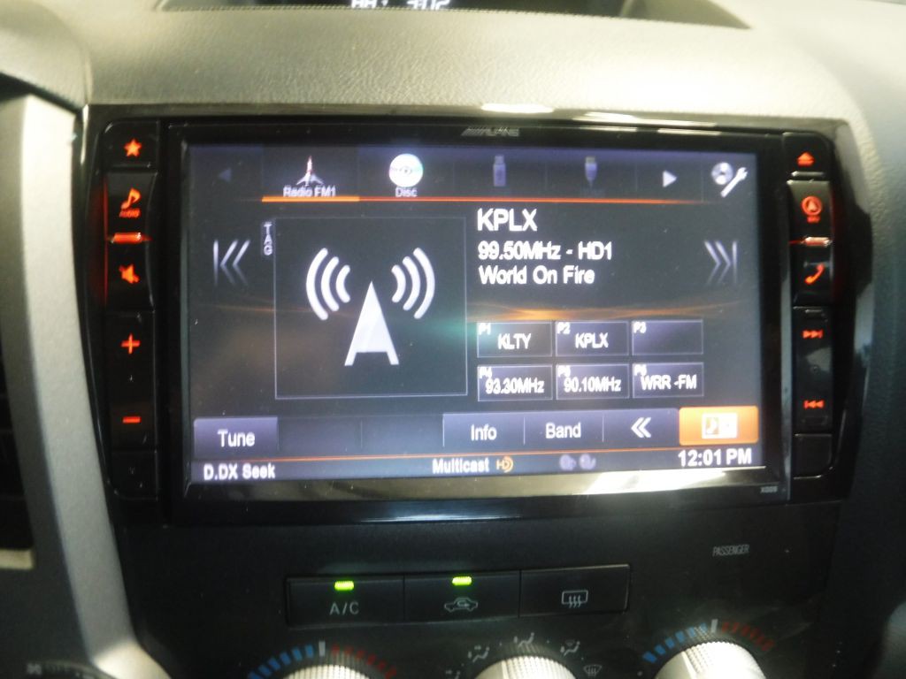 2012 Toyota Tundra Image 35