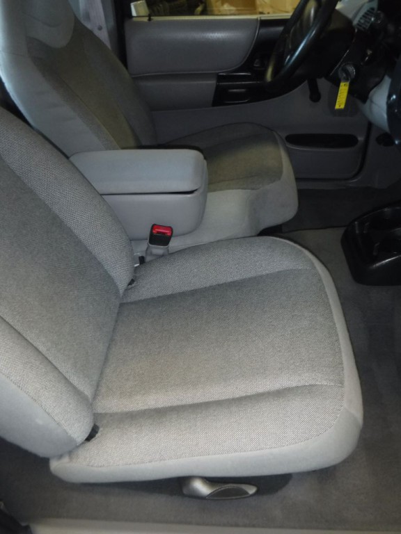 2000 Ford Ranger Image 30