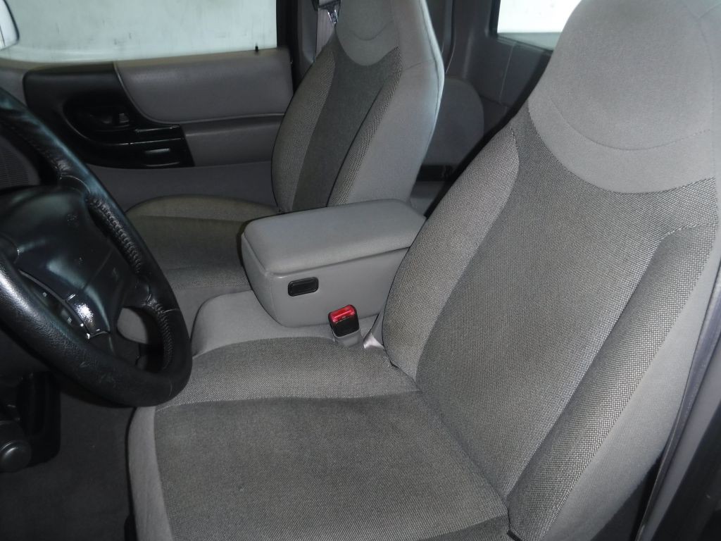2000 Ford Ranger Image 31