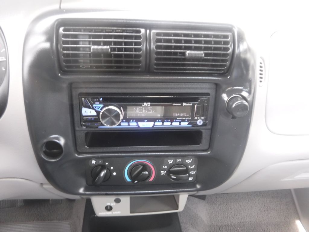 2000 Ford Ranger Image 39