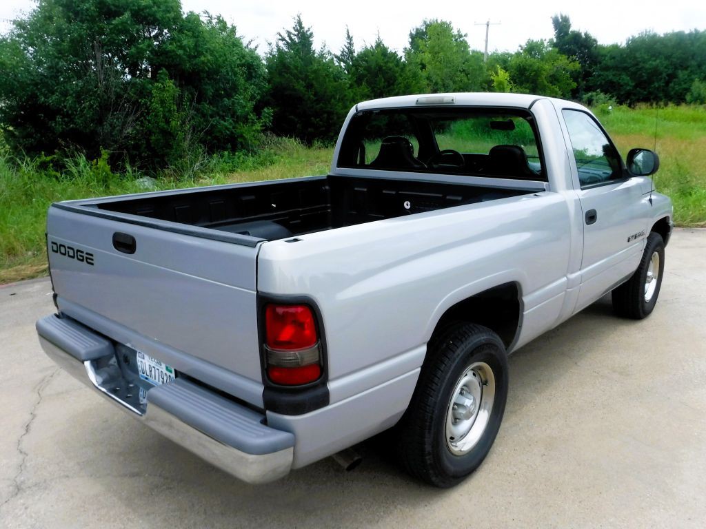 2001 Dodge Ram 1500 Image 6
