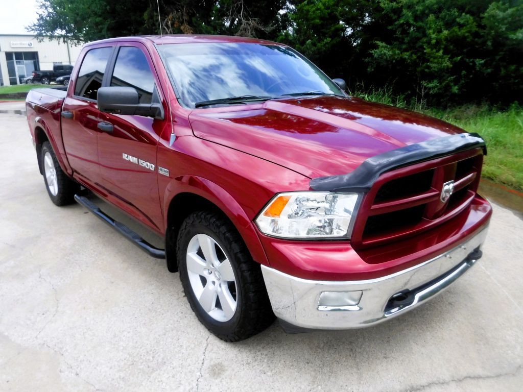 2012 Dodge Ram 1500 Image 2