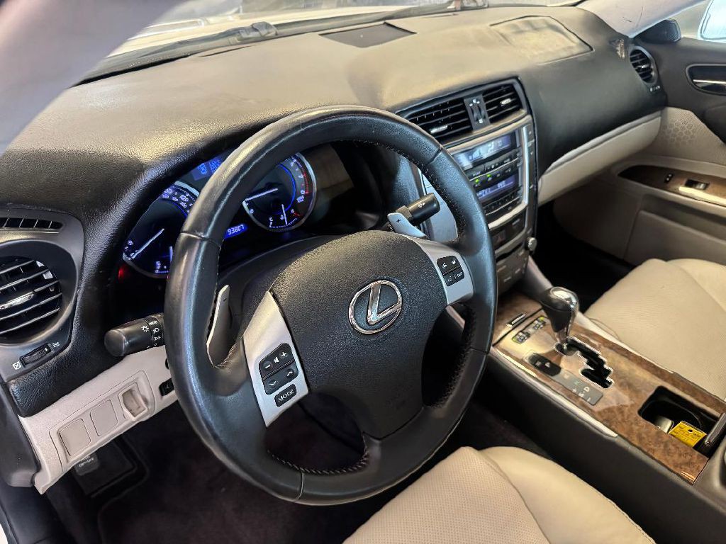 2011 Lexus IS Image 51