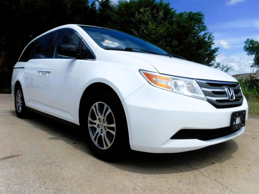 2013 Honda Odyssey Image 3