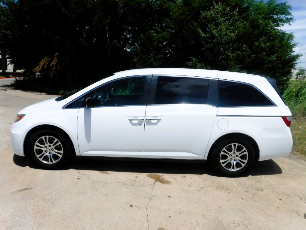 2013 Honda Odyssey Image 10