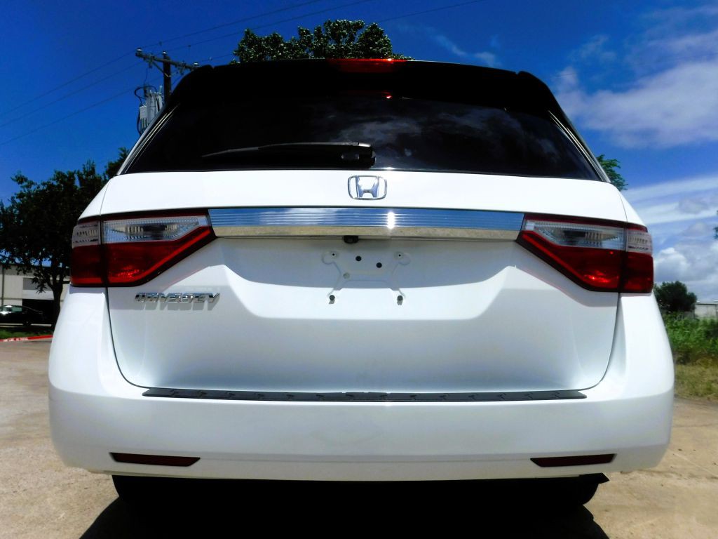 2013 Honda Odyssey Image 17