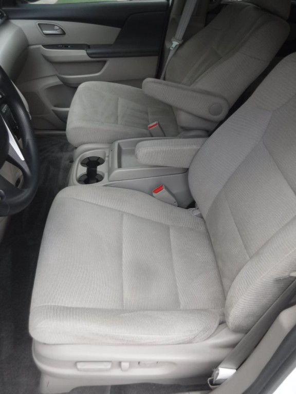 2013 Honda Odyssey Image 21