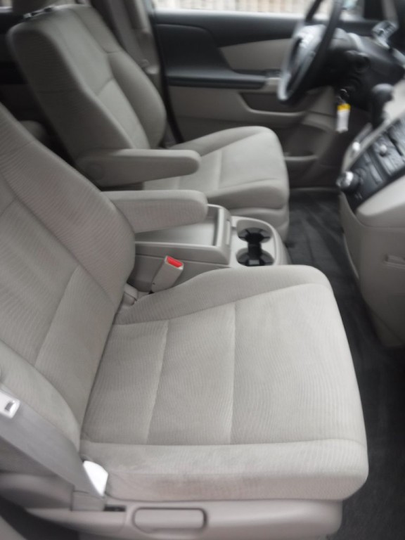 2013 Honda Odyssey Image 22