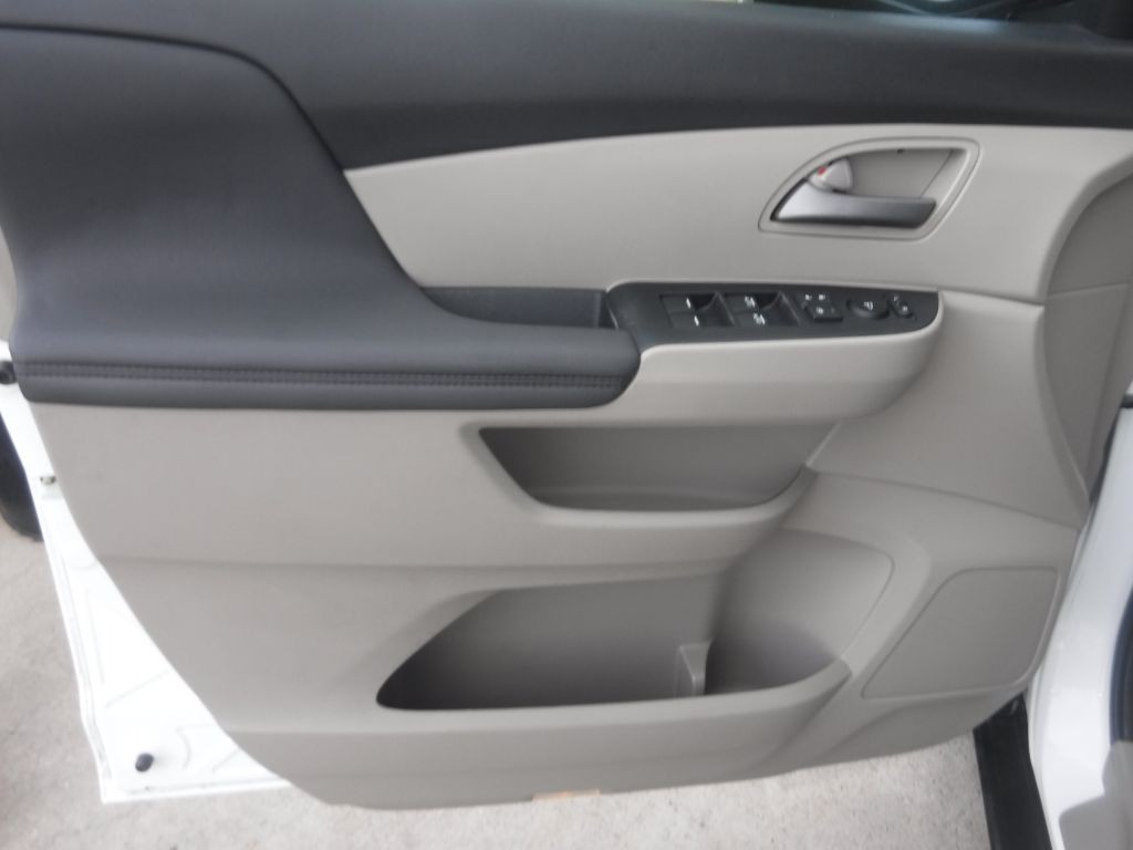 2013 Honda Odyssey Image 40