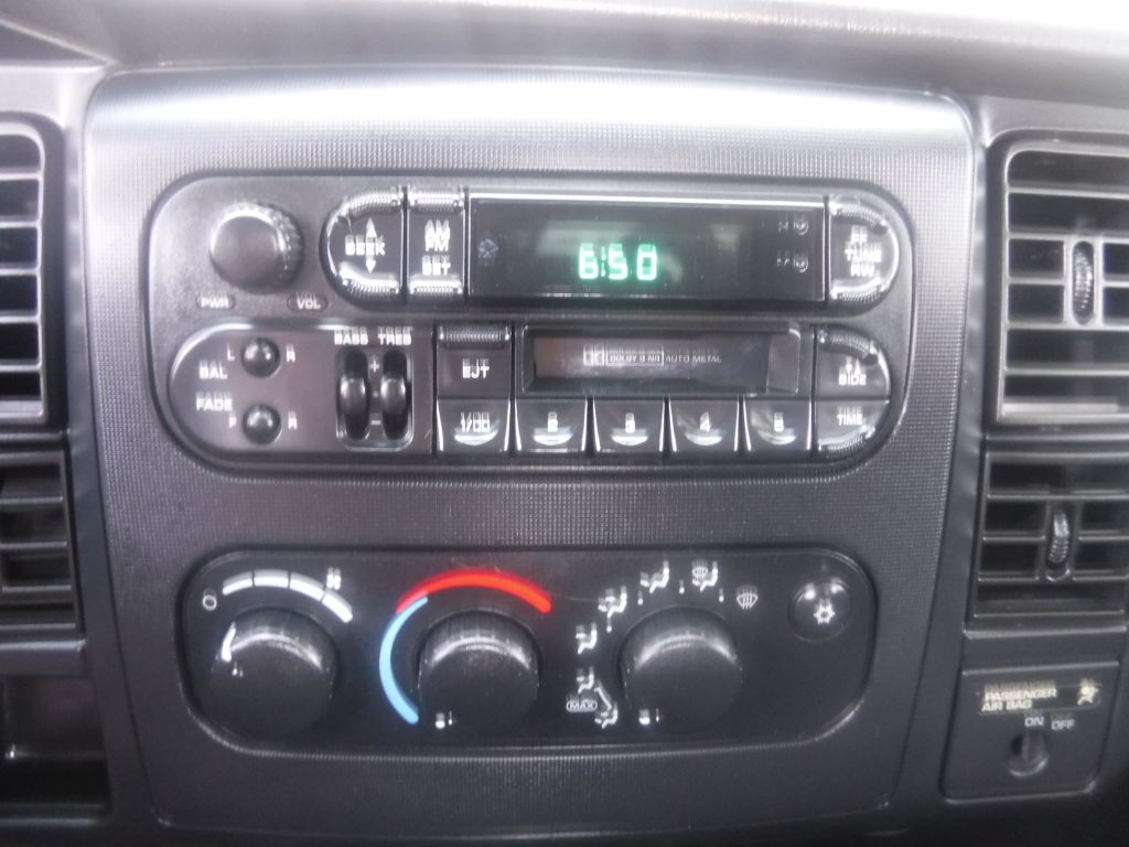 2001 Dodge Dakota Image 34
