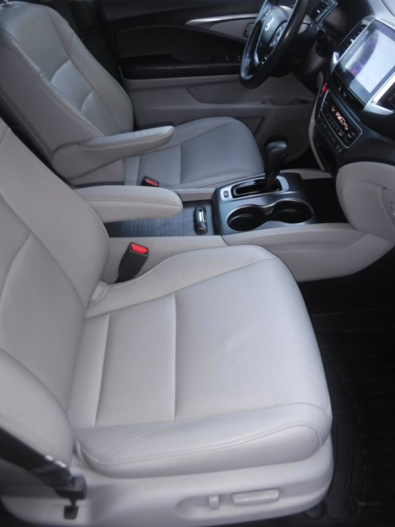 2016 Honda Pilot Image 26