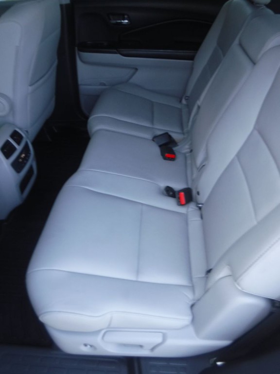 2016 Honda Pilot Image 31