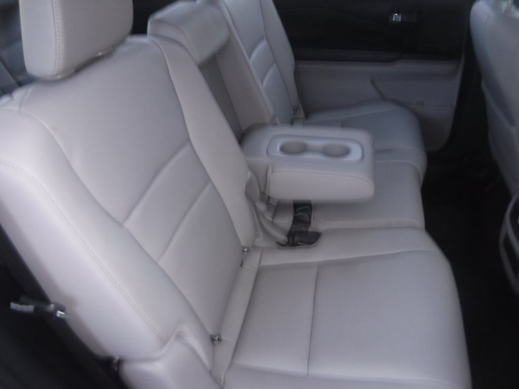 2016 Honda Pilot Image 34