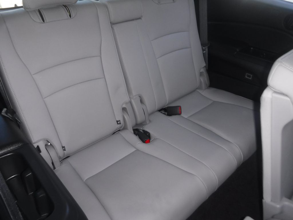 2016 Honda Pilot Image 37