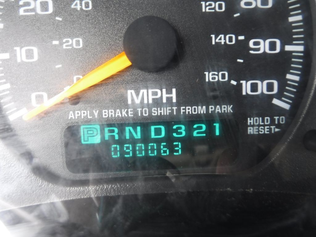 2001 GMC Sierra Image 4