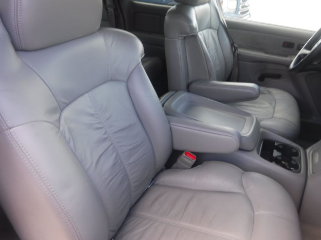 2001 GMC Sierra Image 8