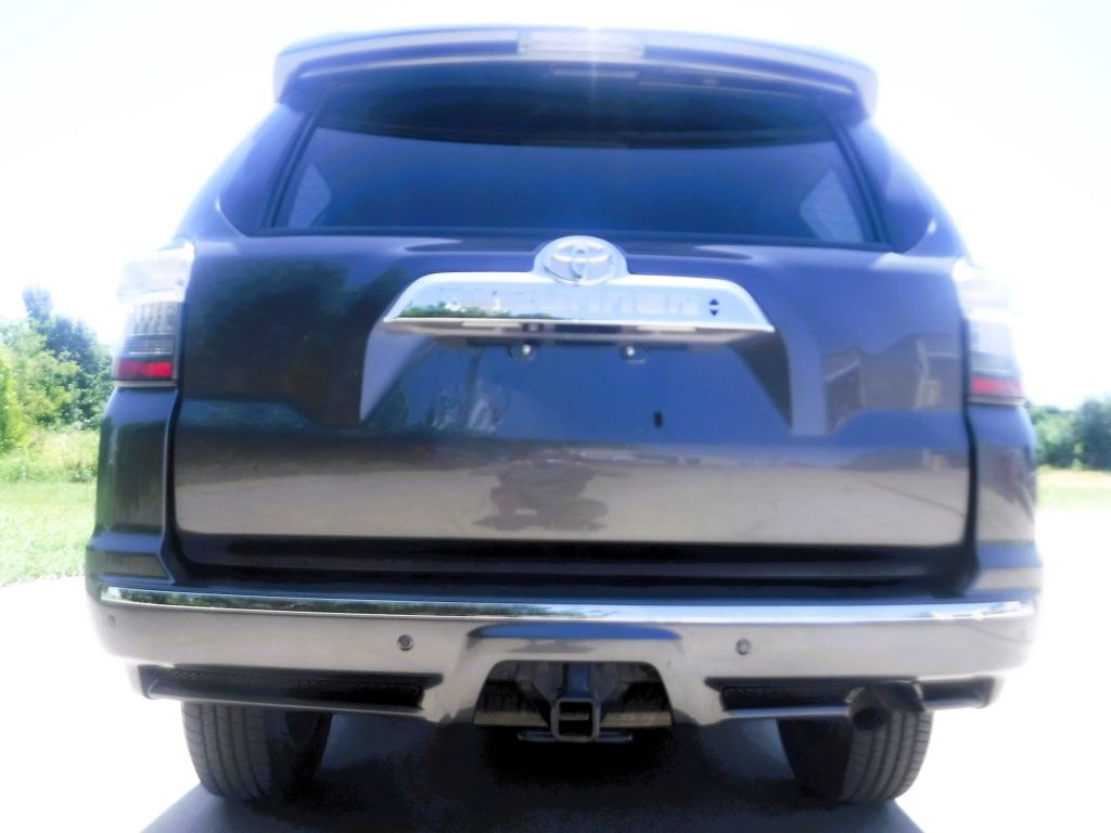 2014 Toyota 4Runner Image 17