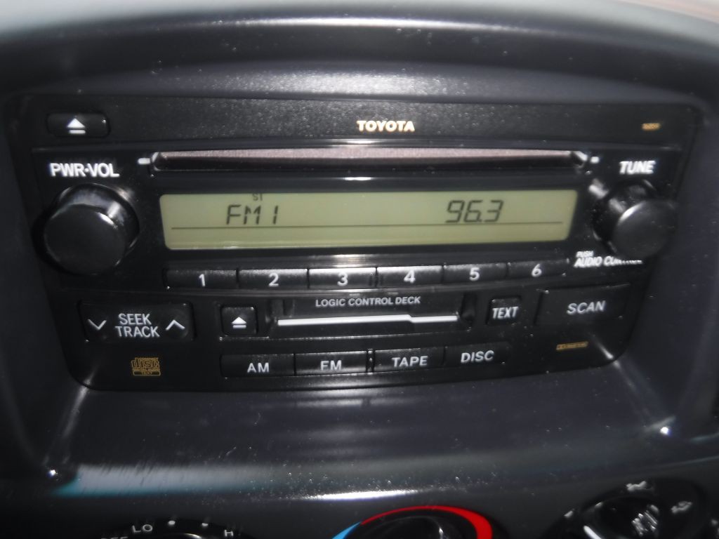 2005 Toyota Tundra Image 39