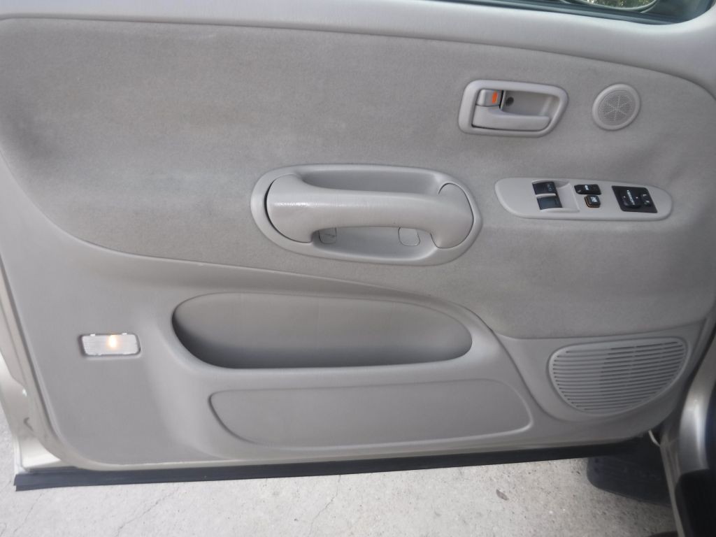 2005 Toyota Tundra Image 40