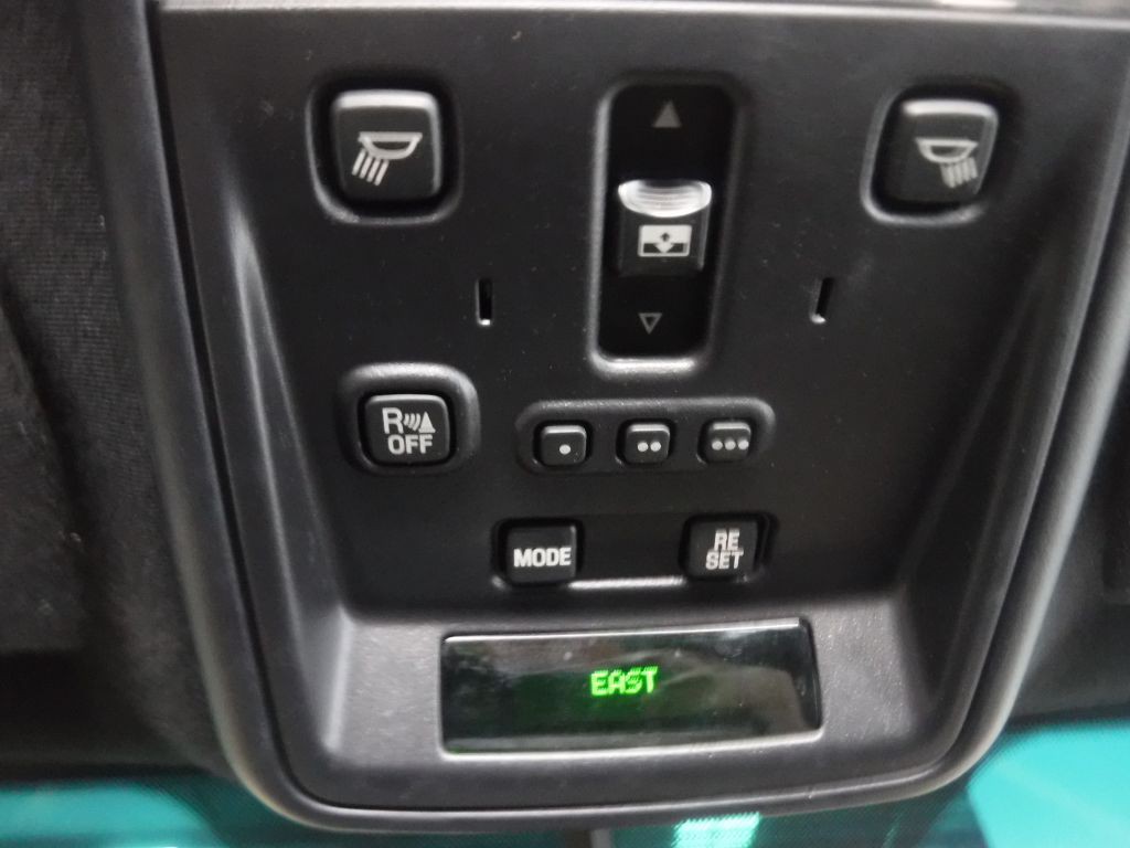 2003 Lincoln Town Car Image 39
