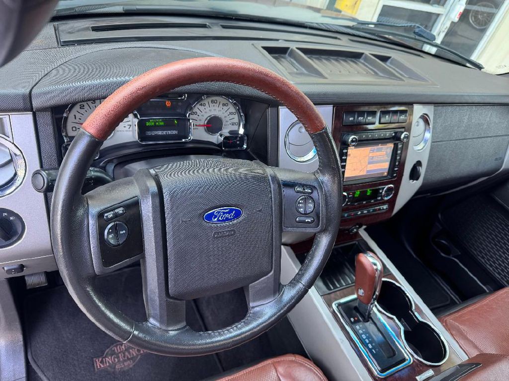 2011 Ford Expedition Image 14