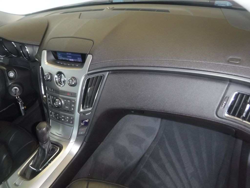 2009 Cadillac CTS Image 30