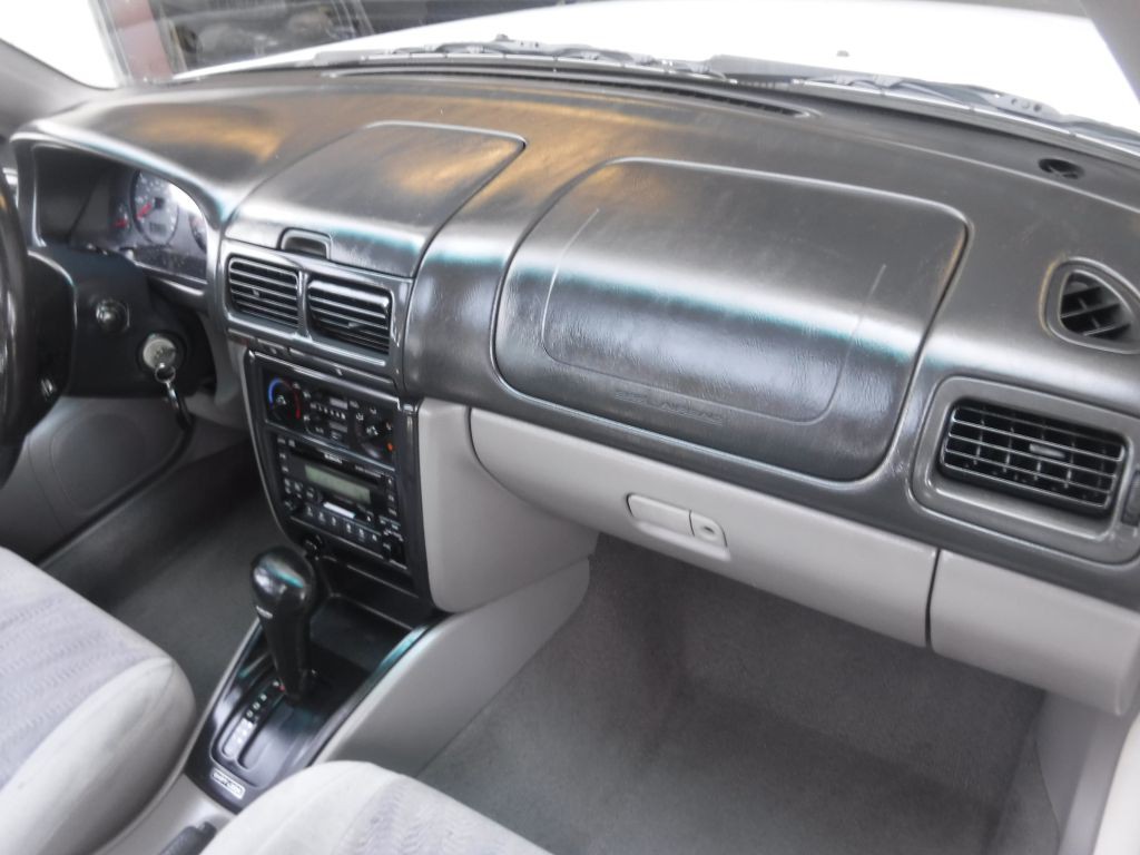 2002 Subaru Forester Image 13