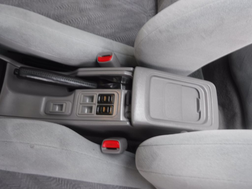 2002 Subaru Forester Image 25