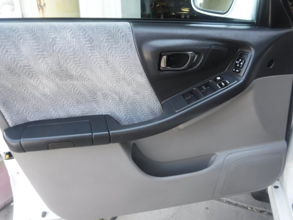 2002 Subaru Forester Image 26