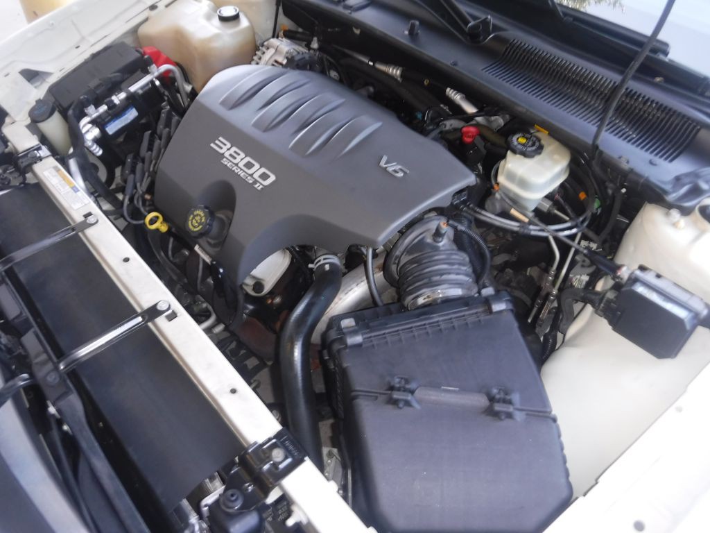 2001 Buick LeSabre Image 21