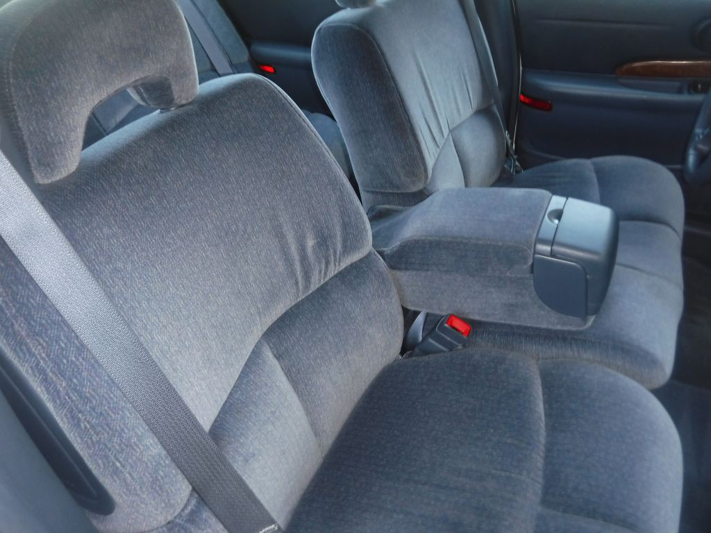 2001 Buick LeSabre Image 27