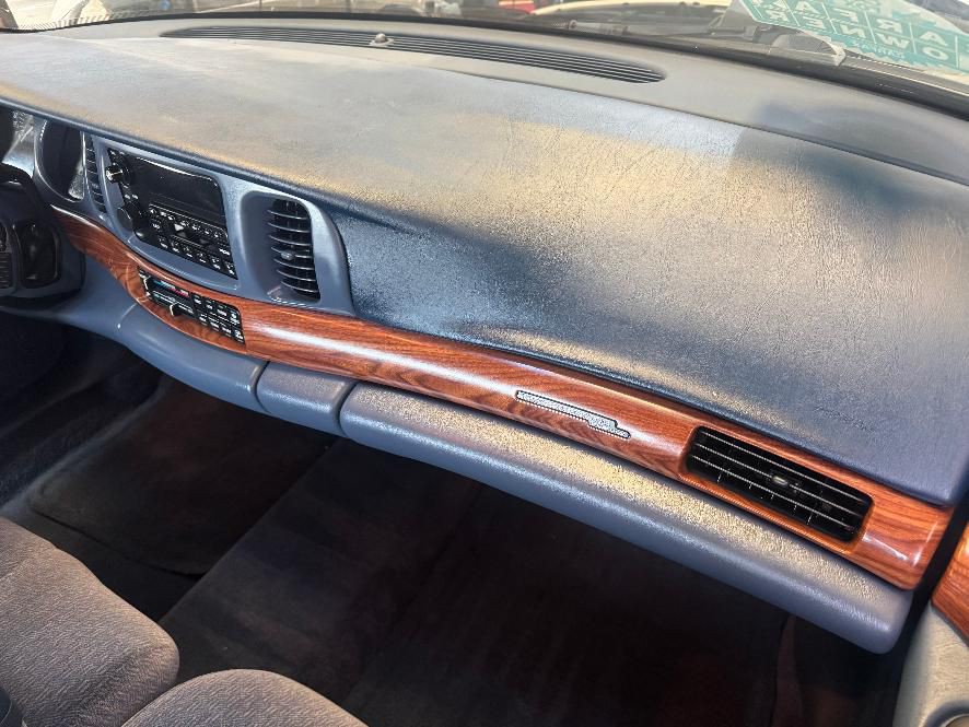 2001 Buick LeSabre Image 29
