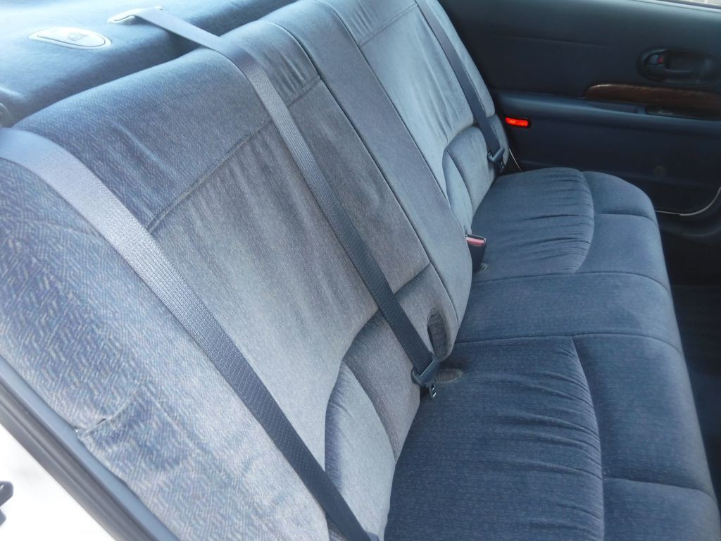 2001 Buick LeSabre Image 33