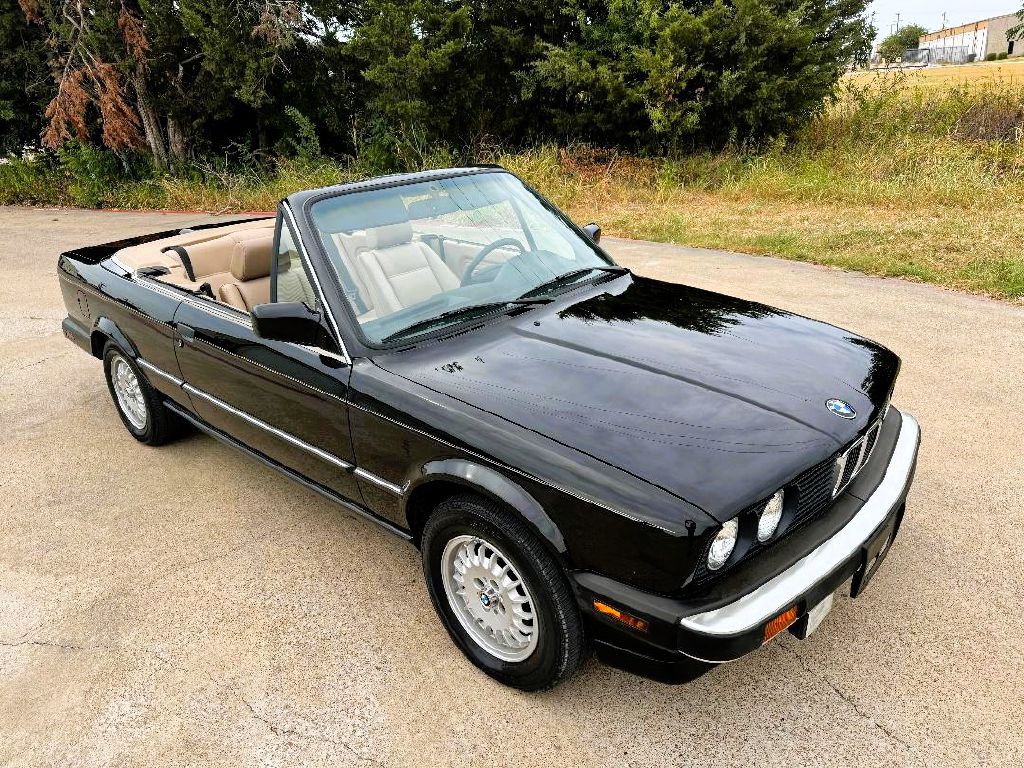 1991 BMW 3 Series Image 2