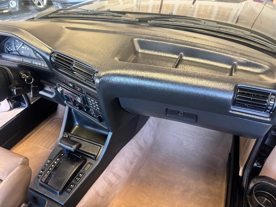 1991 BMW 3 Series Image 39