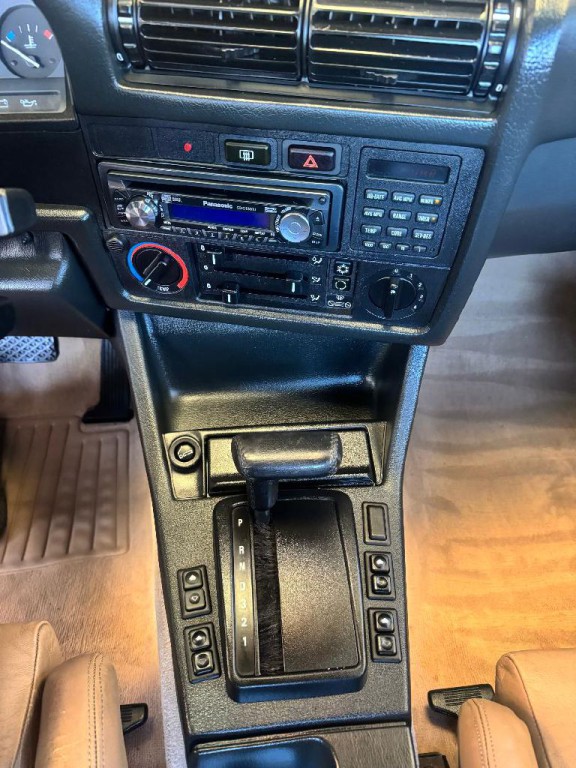 1991 BMW 3 Series Image 49