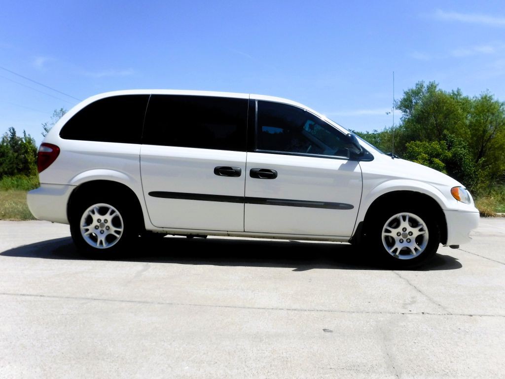 2003 Dodge Ram Van Image 5