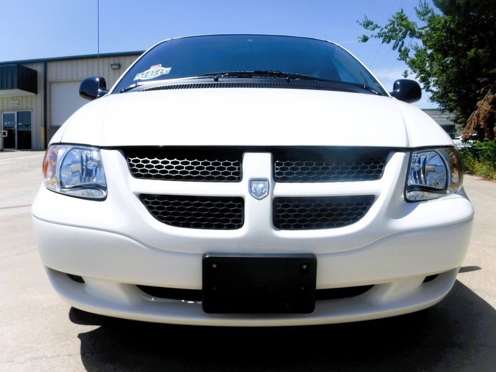 2003 Dodge Ram Van Image 13