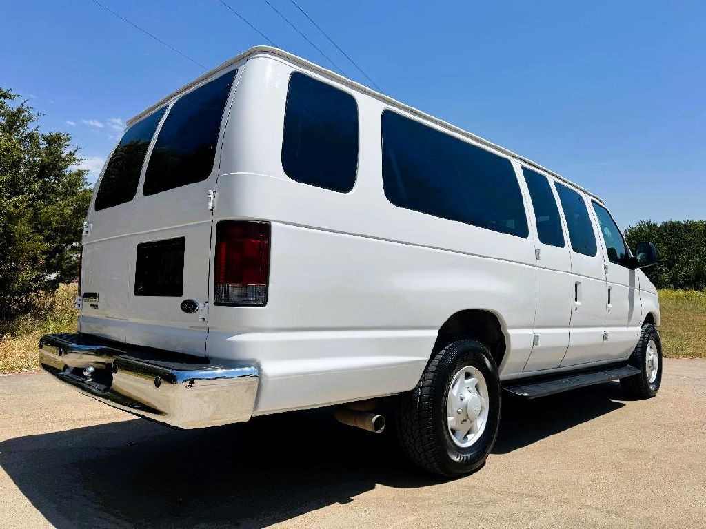 2008 Ford Econoline Image 7