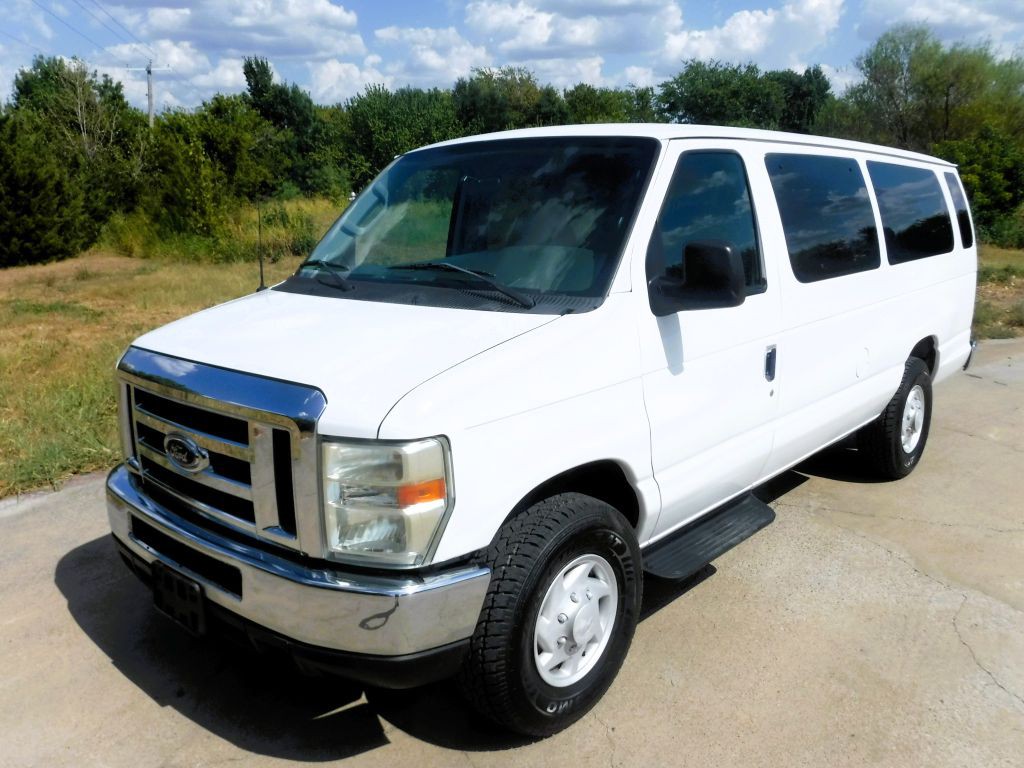 2008 Ford Econoline Image 9