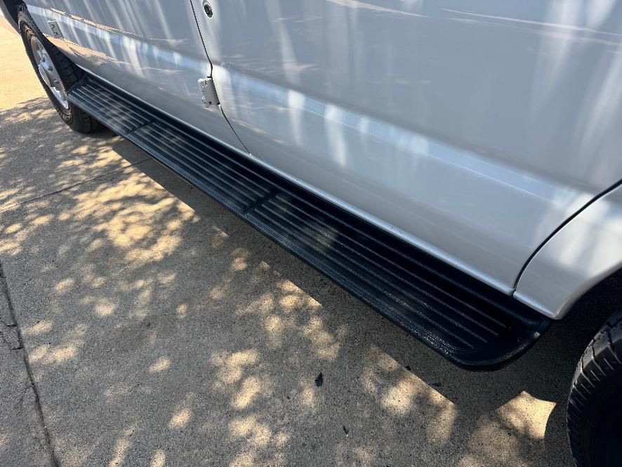 2008 Ford Econoline Image 18