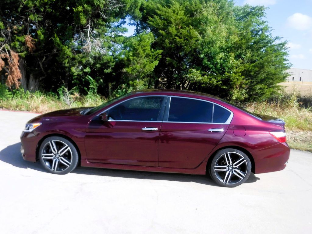 2017 Honda Accord Image 10