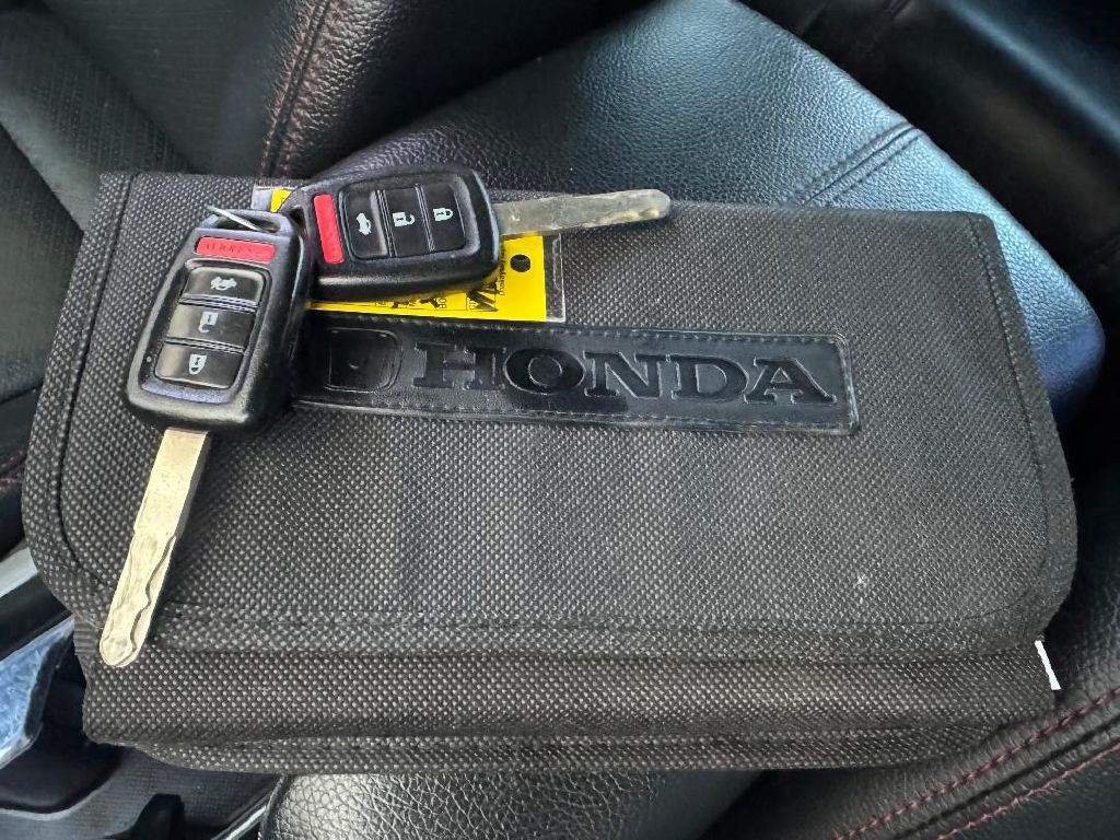 2017 Honda Accord Image 41