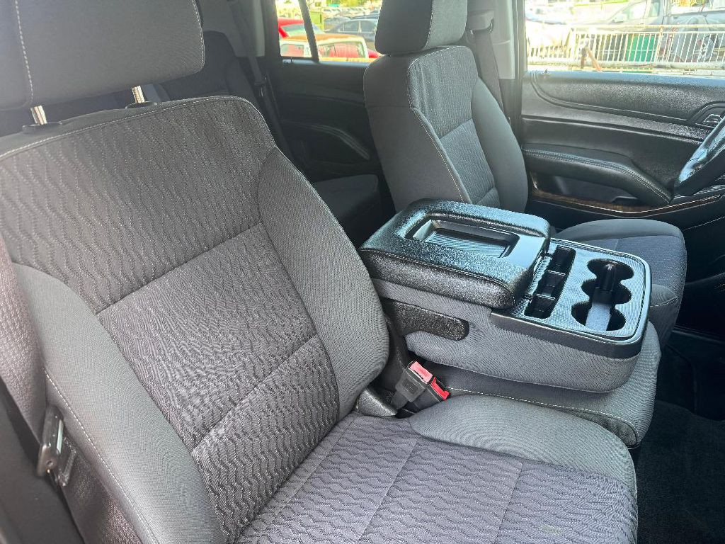 2017 Chevrolet Tahoe Image 9