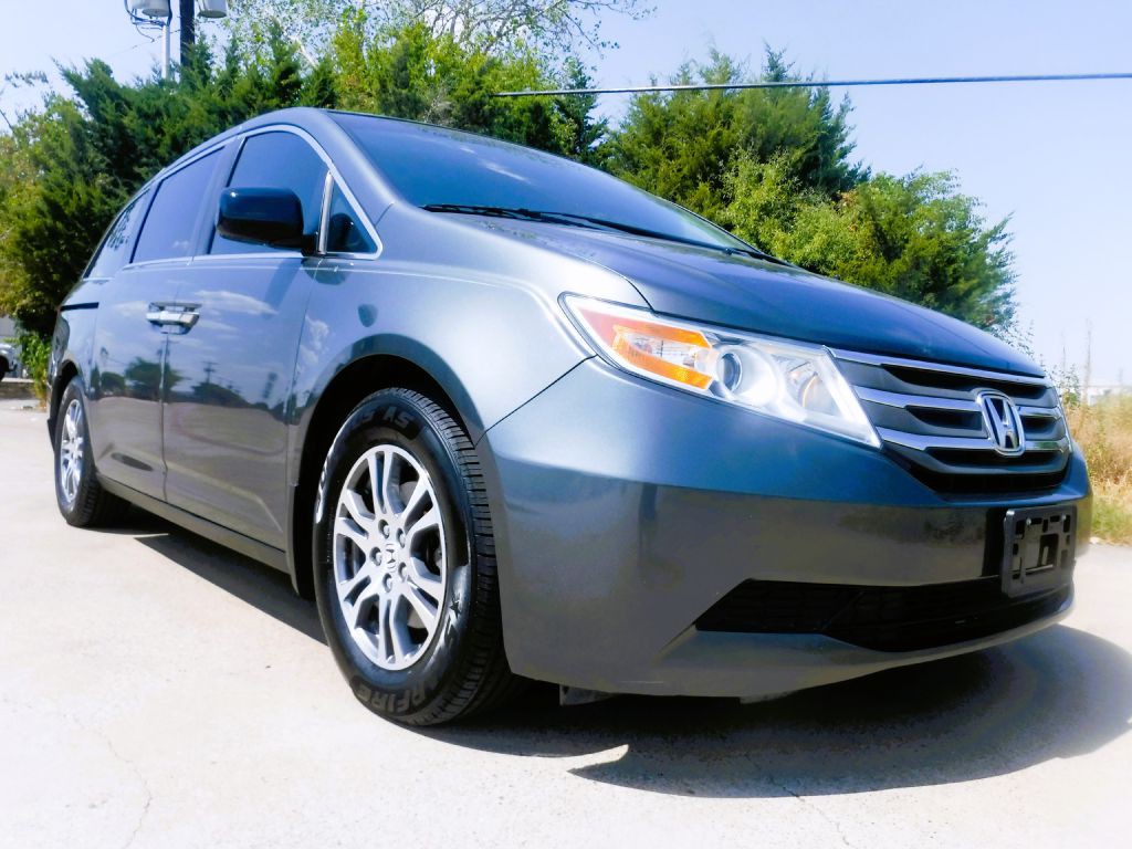 2012 Honda Odyssey Image 3