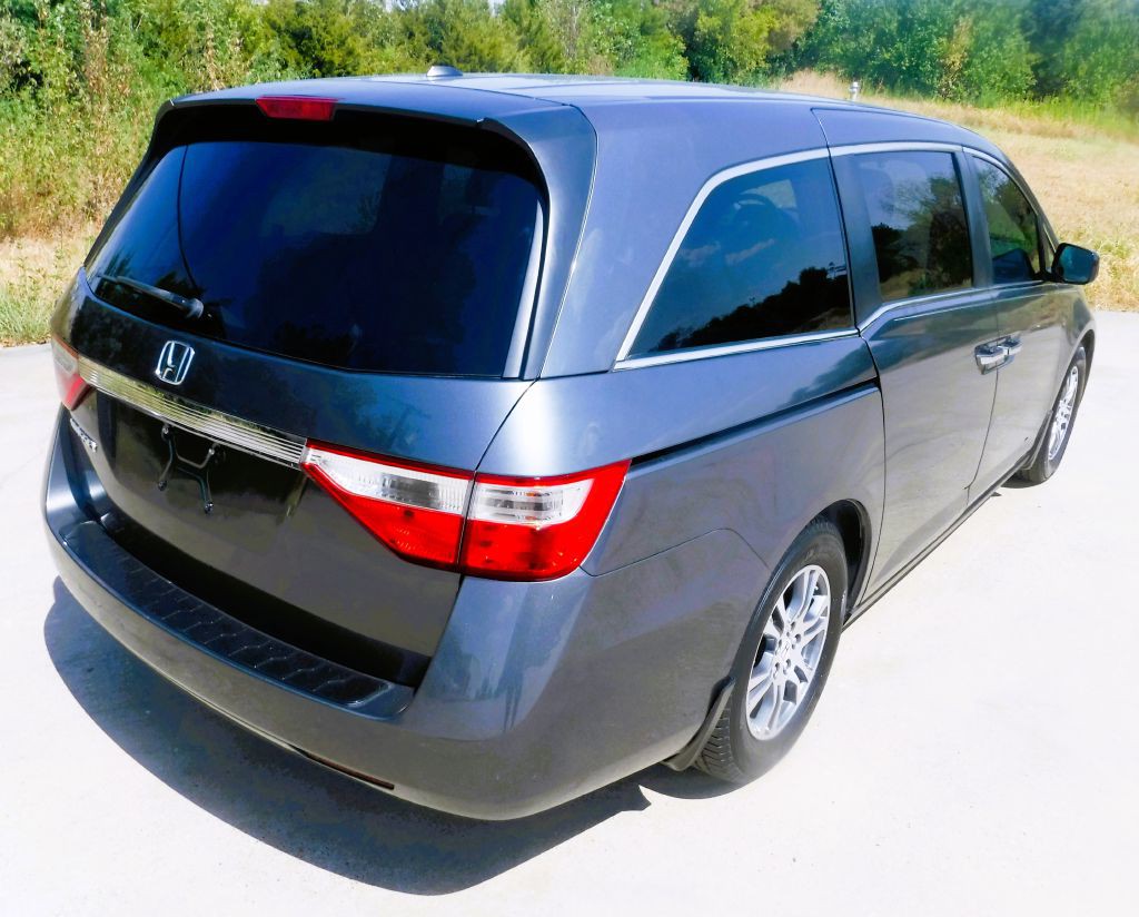 2012 Honda Odyssey Image 6