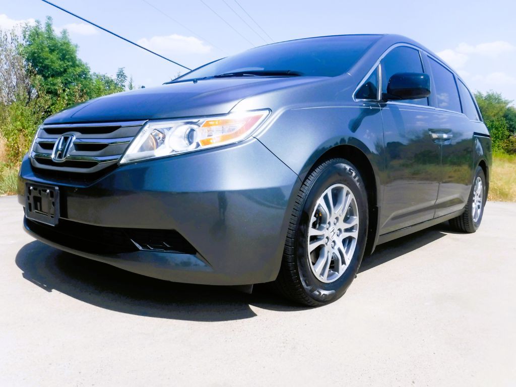 2012 Honda Odyssey Image 9