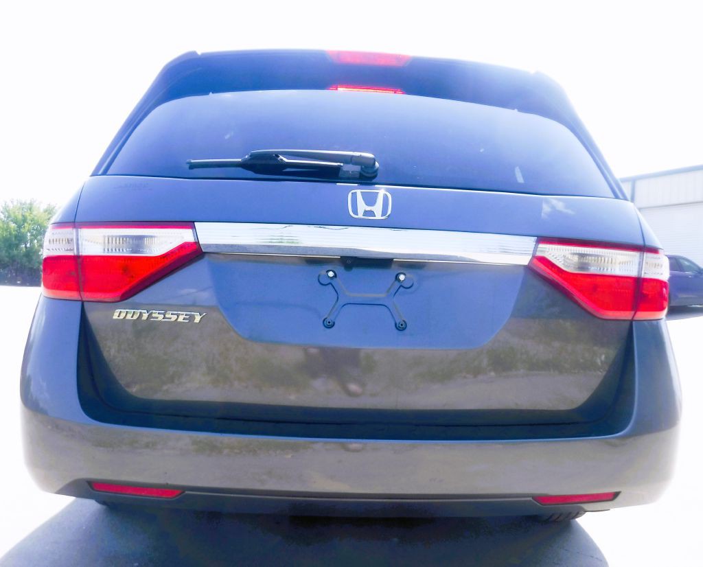 2012 Honda Odyssey Image 17