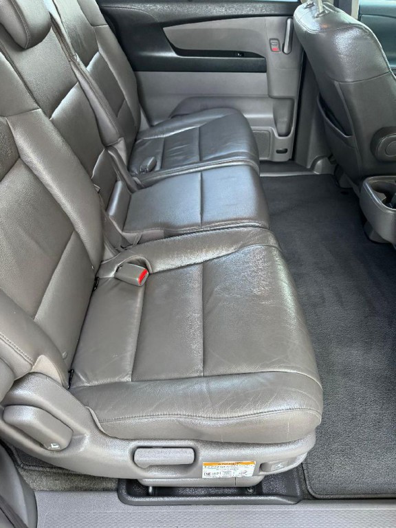 2012 Honda Odyssey Image 32
